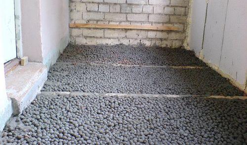 Как поднять пол на балконе под плитку. Как можно поднять пол на балконе