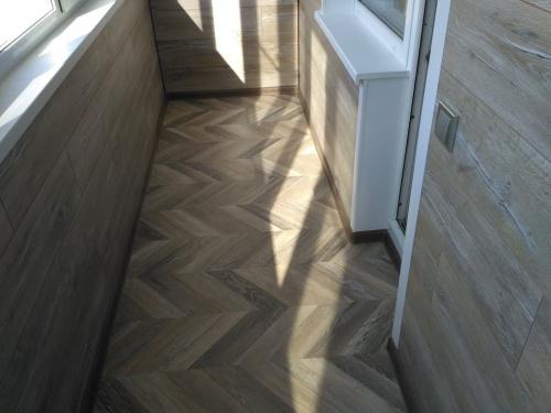 Бетонный пол на балконе. Из чего сделать пол на застеклённом балконе 33 Бетонный пол на балконе. Из чего сделать пол на застеклённом балконе 33