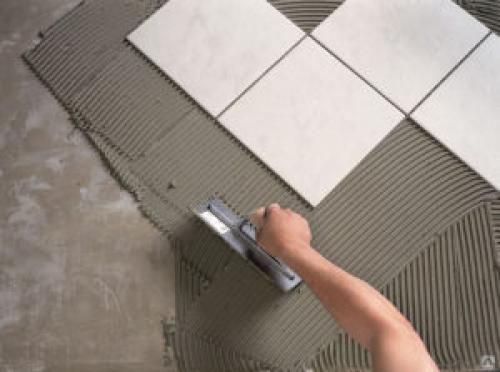 Как положить половую плитку на бетонный пол. Можно ли класть плитку на цемент