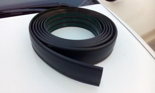 Как избежать образования пузырей при приклеивании молдинга на автомобиль. Типы и виды молдинга