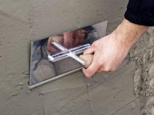 Чем штукатурить стены в ванной под плитку 09