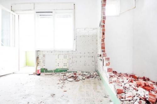Снос стены между кухней и комнатой в квартире. Особенности демонтажа стен в квартире