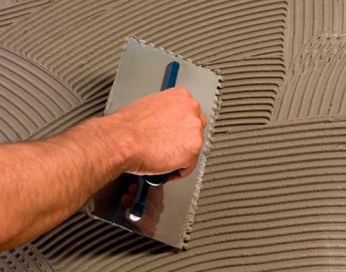 Сколько времени требуется для полного высыхания клея после монтажа. Факторы, которые определяют скорость затвердевания