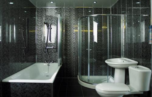 Отделка ванной комнаты панелями ПВХ: пошаговая инструкция 01 Отделка ванной комнаты панелями ПВХ: пошаговая инструкция 01