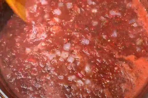 Рецепты с базиликом на зиму. Базиликовый соус на зиму — рецепты ароматного соуса с базиликом к мясу и пасте