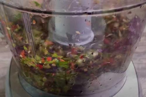 Рецепты с базиликом на зиму. Базиликовый соус на зиму — рецепты ароматного соуса с базиликом к мясу и пасте