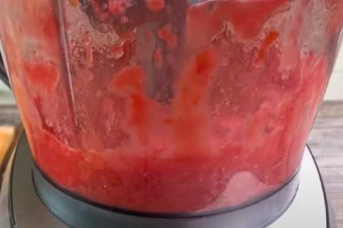 Рецепты с базиликом на зиму. Базиликовый соус на зиму — рецепты ароматного соуса с базиликом к мясу и пасте