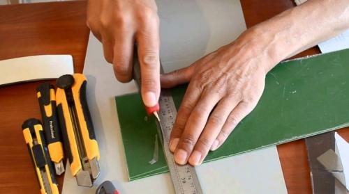 Как устранить возможные ошибки при установке панелей ПВХ. 5 частых ошибок при отделке стен пластиковыми панелями