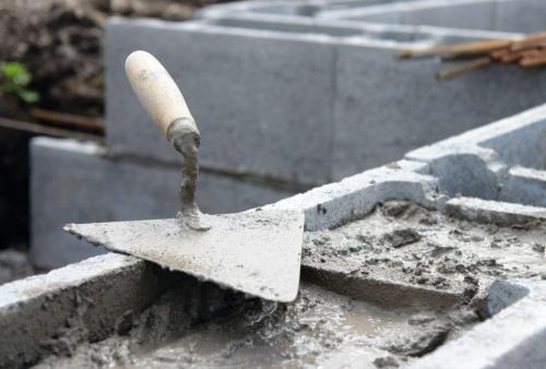 Сколько дней поливать фундамент водой после заливки. Как часто нужно поливать бетон водой после заливки 05 Сколько дней поливать фундамент водой после заливки. Как часто нужно поливать бетон водой после заливки 05