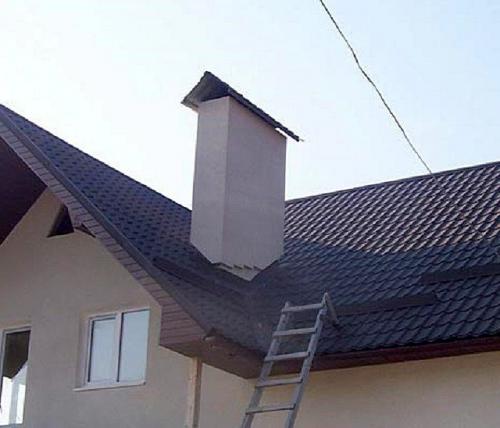 Примыкание круглой трубы к кровле. Область установки дымохода