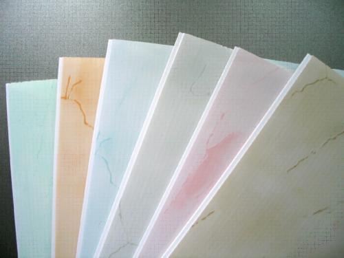 Какие материалы и инструменты необходимы для отделки ванны пластиковыми панелями. Пошаговая инструкция крепления панелей ванной своими руками