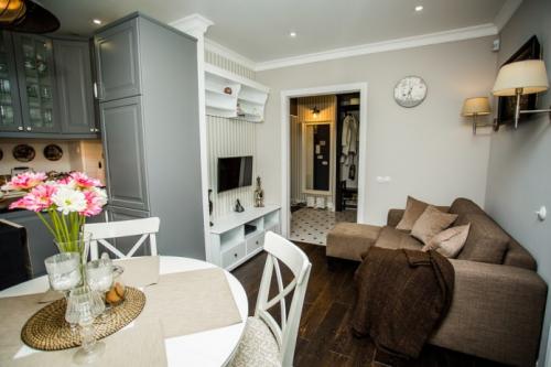 Как расставить мебель в проходной комнате в хрущевке. Популярные идеи перепланировки