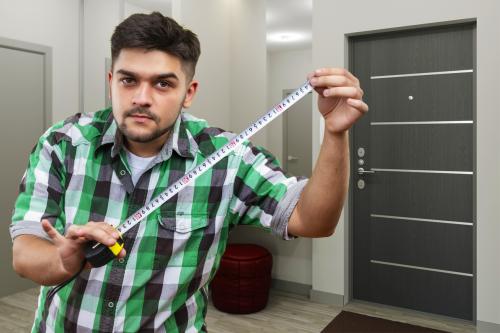 Как выбрать оптимальный размер входной двери с коробкой для частного дома 03