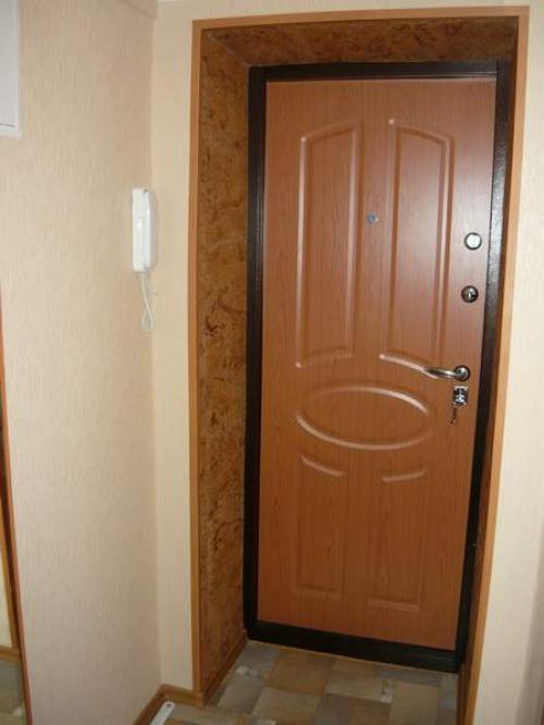 Как выбрать идеальную входную металлическую дверь: стандартные размеры и советы 01