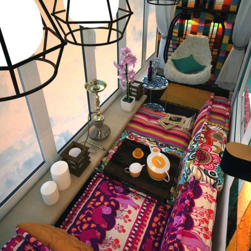 Как обшить узкий балкон. Дизайн небольшого балкона: создание комнаты отдыха