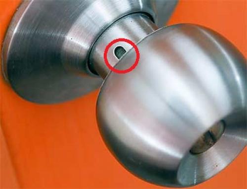 Как разобрать дверную ручку со встроенной защелкой. Как самостоятельно разобрать круглую дверную ручку межкомнатной двери