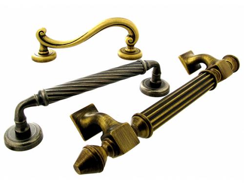 Разборка межкомнатной дверной ручки. Виды ручек межкомнатных дверей