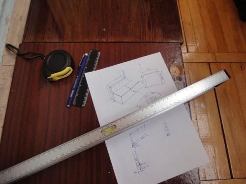 Скамья на балкон с откидной крышкой: пошаговая инструкция для мастеров своими руками 01 Скамья на балкон с откидной крышкой: пошаговая инструкция для мастеров своими руками 01